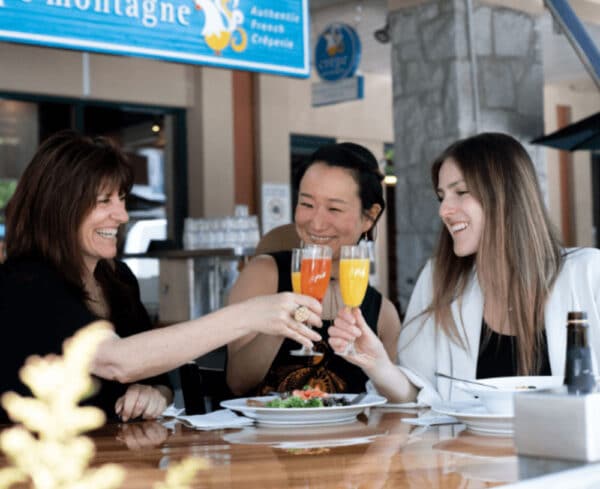 https://www.discovercanadatours.com/wp-content/uploads/2022/04/Whistler-Foodie-Crepe-Montagne-600x489.jpg