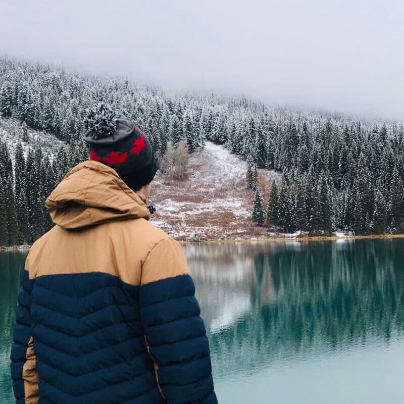 https://www.discovercanadatours.com/wp-content/uploads/2022/05/48993126496_31063ed005_o-scaled-e1657645774690.jpg
