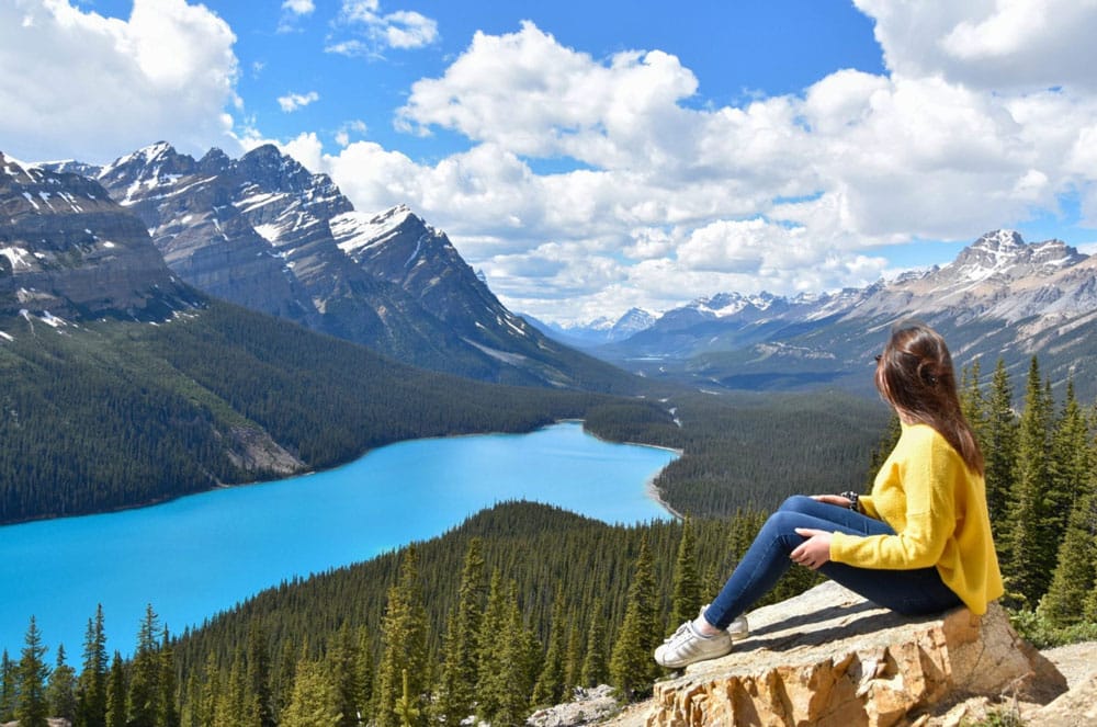 mk48-canada-lake-louise-green-water-nature 