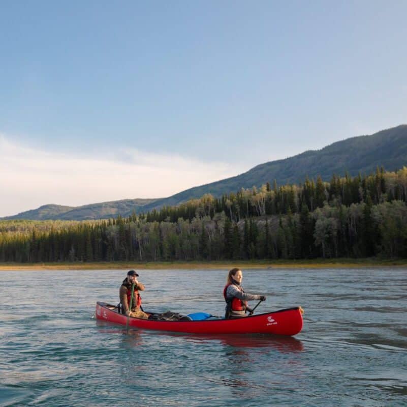 https://www.discovercanadatours.com/wp-content/uploads/2022/05/YukonTourism-HiRes_TaylorBurk_044A4741-Edit-Edit-Edit-scaled-e1657213304638.jpg