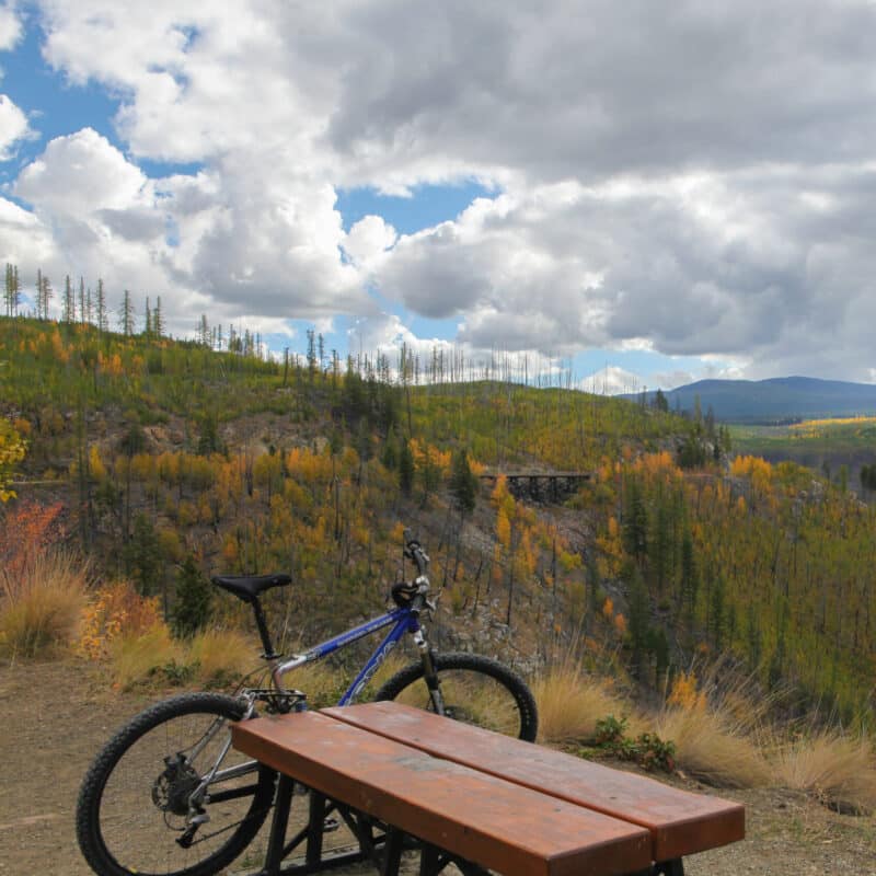 https://www.discovercanadatours.com/wp-content/uploads/2022/07/124863_Main-File-scaled-e1657235671985.jpg