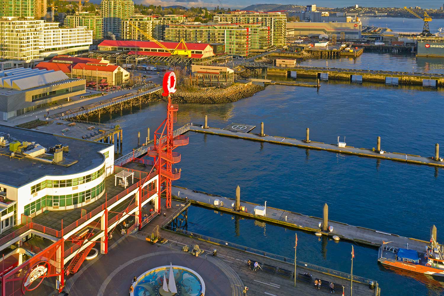https://www.discovercanadatours.com/wp-content/uploads/2022/07/DJI_0960_2B_optRobertStefanowicz.jpg