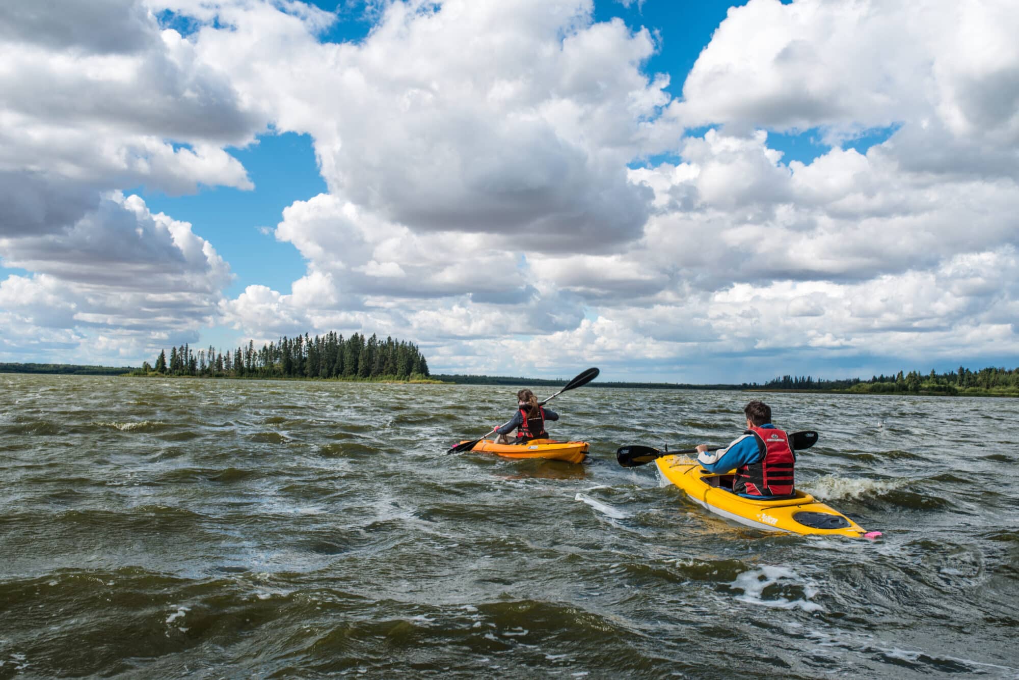 https://www.discovercanadatours.com/wp-content/uploads/2022/07/Elk-Island-National-Park_Credit-EEDC-scaled-e1659633936264.jpg