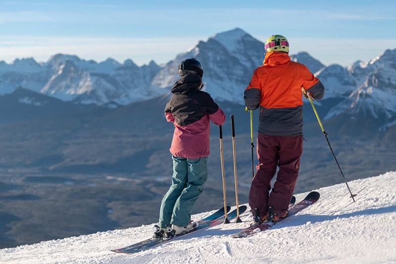 Best Places To Visit In Canada Over The Winter and Holidays - Discover ...