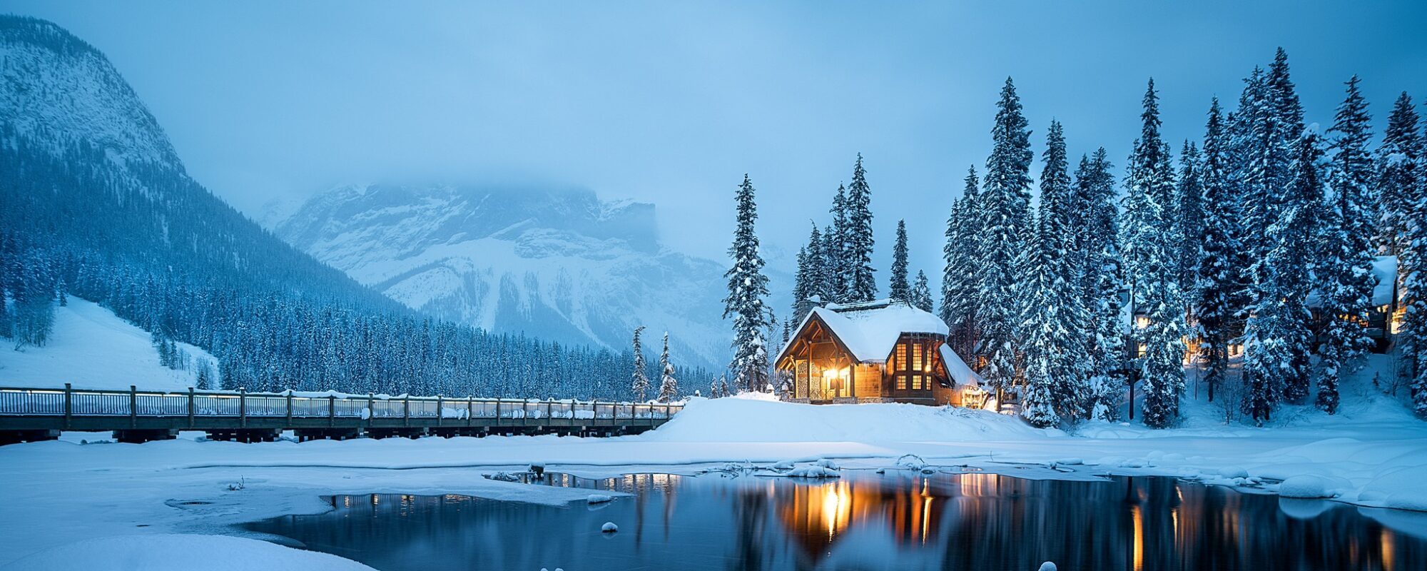 Best Places To Visit In Canada Over The Winter and Holidays