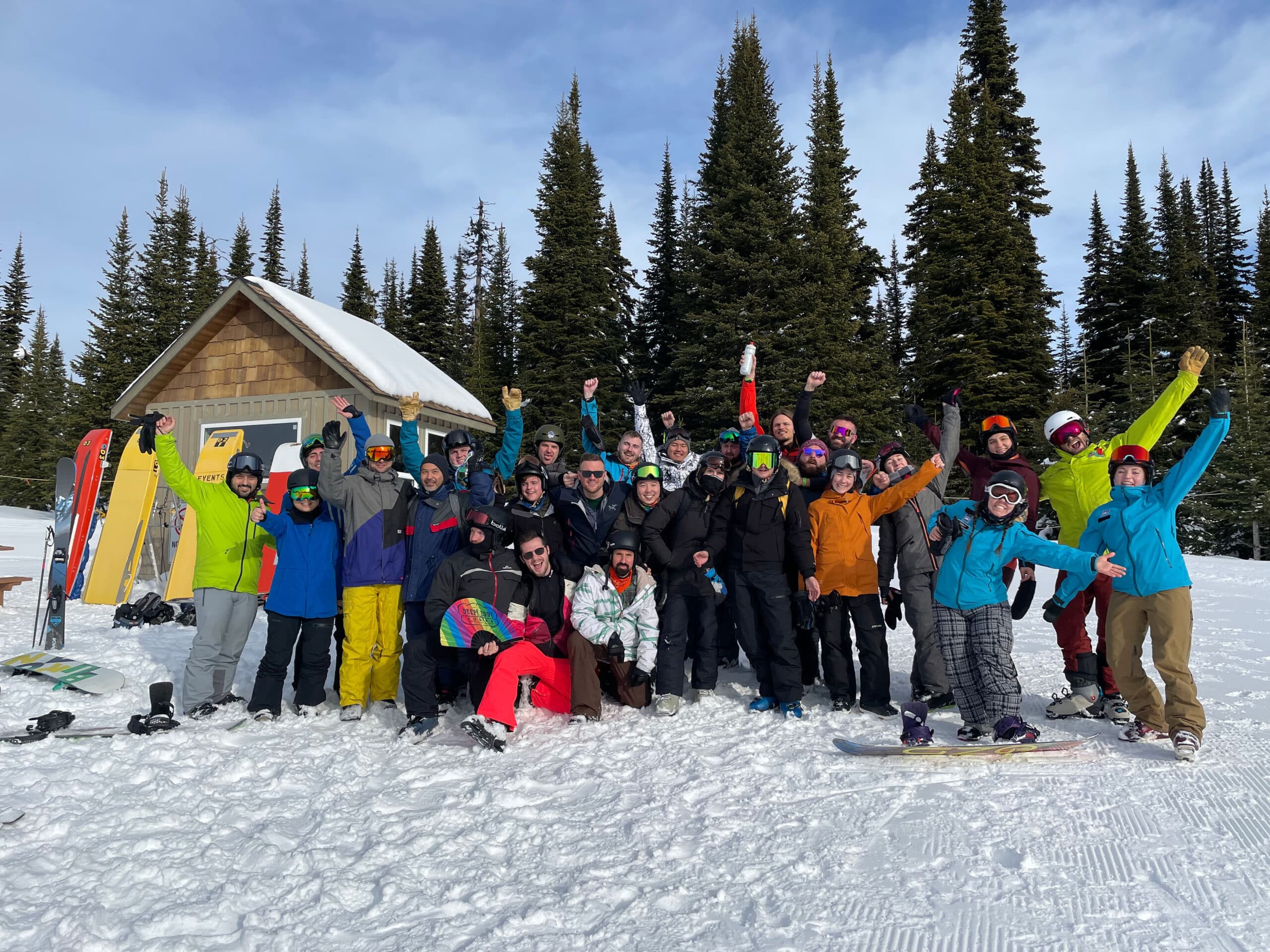 https://www.discovercanadatours.com/wp-content/uploads/2023/03/SunPeaksresort12-scaled.jpg