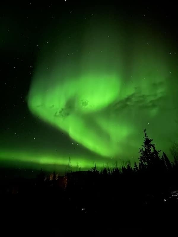 https://www.discovercanadatours.com/wp-content/uploads/2024/11/YUKON2.jpg