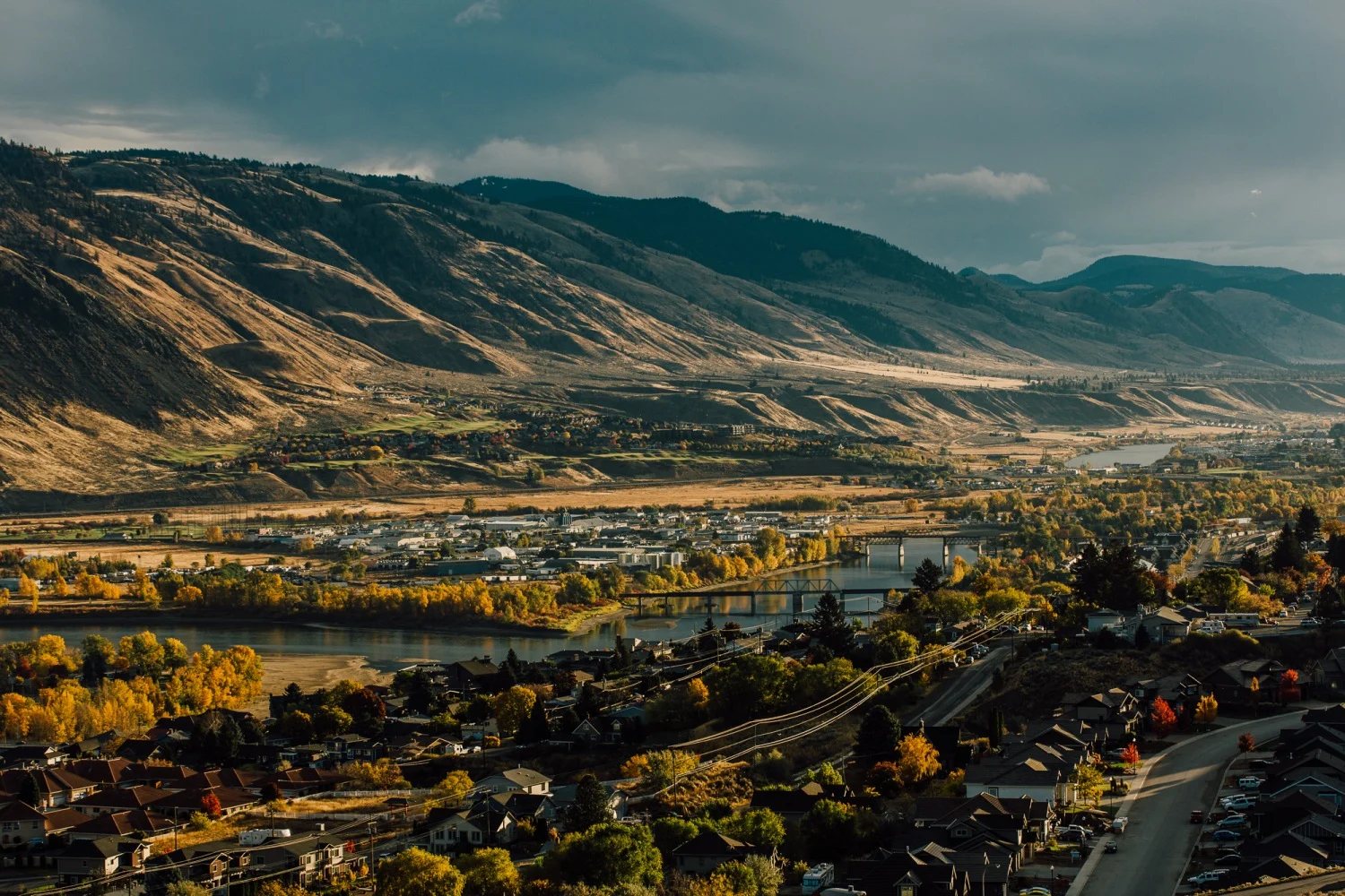 https://www.discovercanadatours.com/wp-content/uploads/2025/05/Kamloops-©-British-Columbia.webp