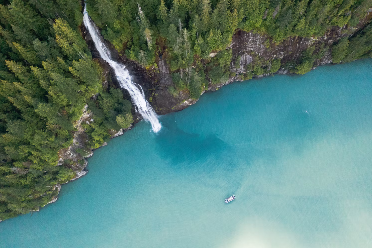 https://www.discovercanadatours.com/wp-content/uploads/2025/05/Klahoose-Falls-©Klahoose-Wilderness-Resort.avif